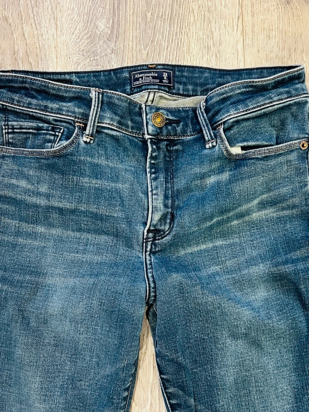 Abercrombie & Fitch Harper Super Skinny Jeans Womens 28 Long / 6L Blue Dark Wash